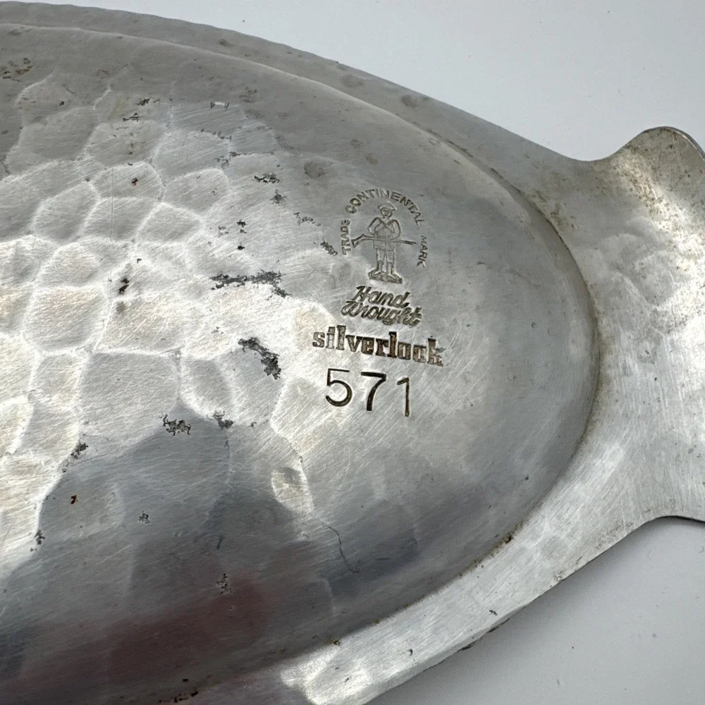 Trade Continental Silverlook Hand Wrought #571 Dandelion Bread Tray Hammered‎